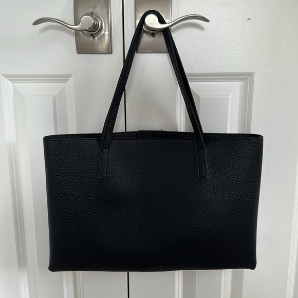 Vince Camuto bag - Picture 2 of 3